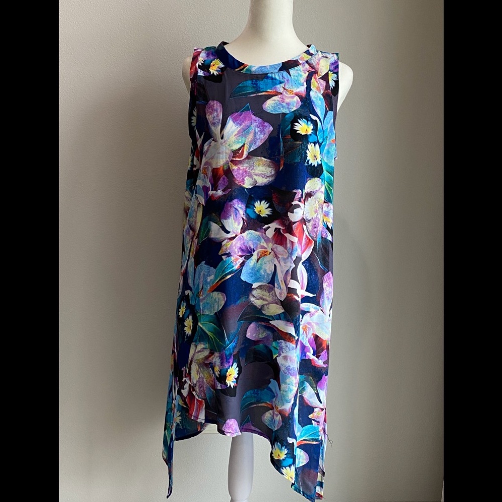 Cable & Gauge Floral Print Tunic Top Size Large